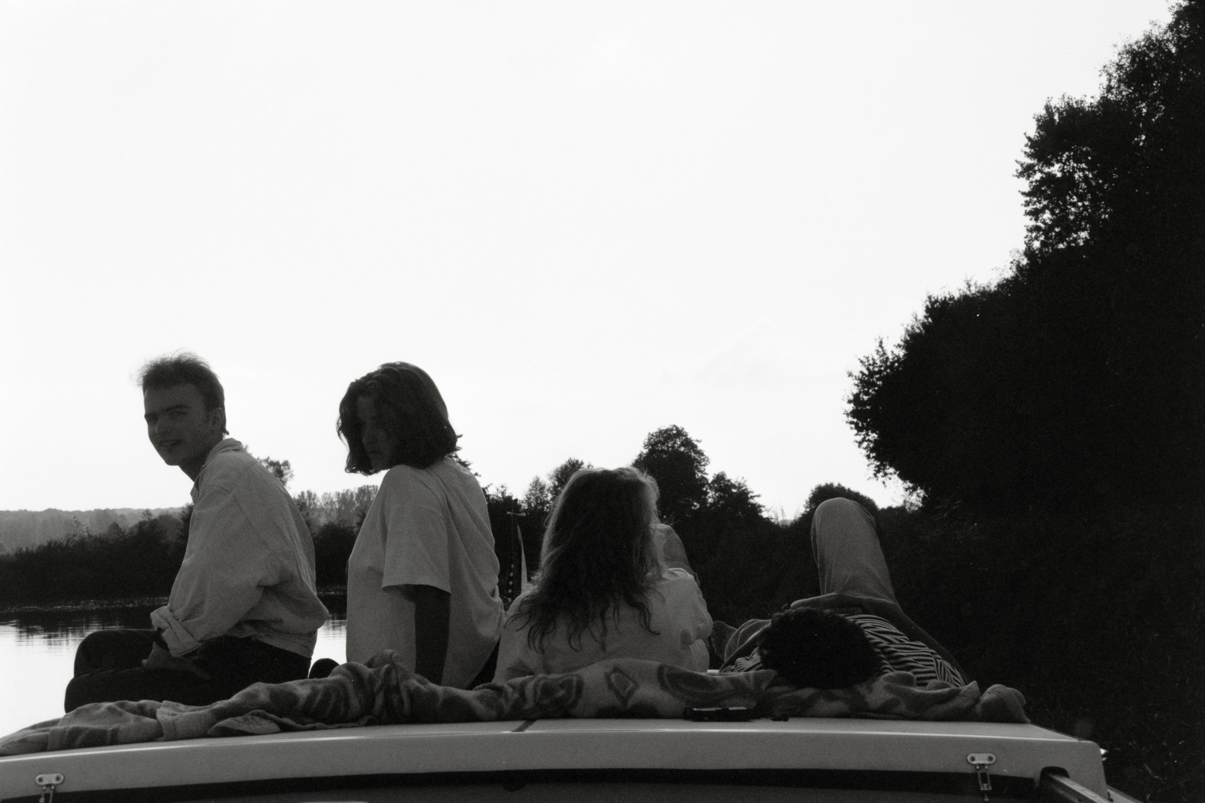 AHP F1990 09 006 sc250506 img20 NLP